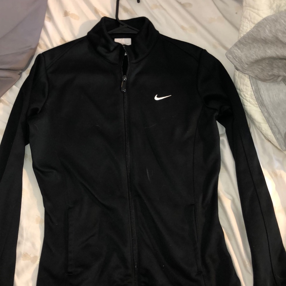 Zip-up jacket